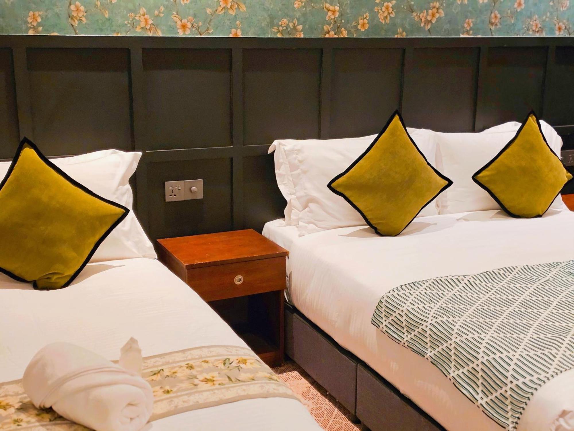 รียูเนียน คาร์นาร์วัน Hotel จอร์จทาวน์ ภายนอก รูปภาพ